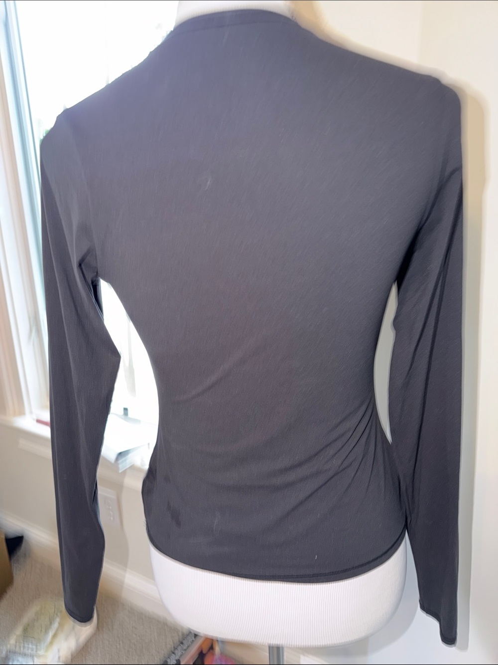 SKIMS Fits Everybody Black Long Sleeve Crewneck Top, Size Large - Picture 6 of 7